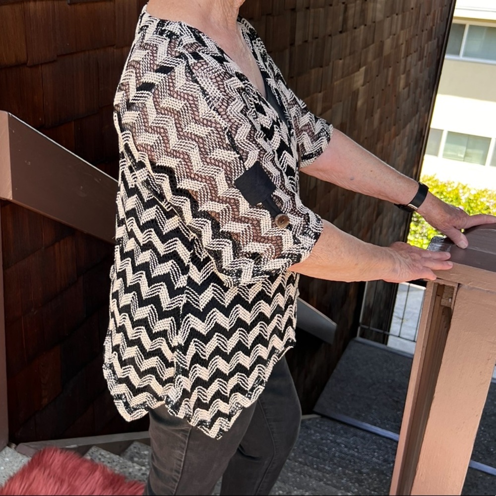 Top/other-Kaktus, swing flow zig zag thin artistic top, mesh, shark tail hem, M - Picture 8 of 17